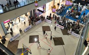 Basket 3x3 Radio Solopos-Victory Generation Curi Perhatian Pengunjung Mal