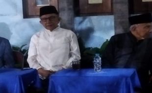 Jenazah Abdul Razaq Rais Adik Amien Rais Dimakamkan di Bekonang Sukoharjo