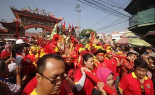 Semarak Kirab Ritual dan Budaya HUT ke-200 Kelenteng Hok Sian Kiong Mojokerto