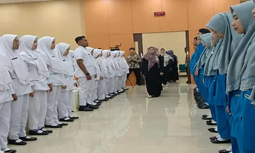 315 Mahasiswa Ilmu Kesehatan ITS PKU Muhammadiyah Solo Ambil Sumpah Profesi