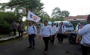 Gunakan Angkot, PKS Jadi yang Pertama Daftarkan Caleg ke KPU Salatiga