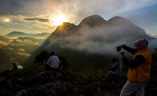 Potret Indahnya Pemandangan Alam di Situs Geopark Meratus Kalsel