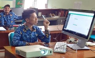 Inovatif! Desa di Pinggiran Sragen Ini Sukses Bikin Rumah Data Berbasis Website