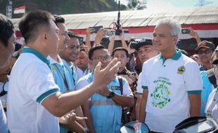 Hari Bumi, PLN Kenalkan SPKLU & Kendaraan Listrik Ramah Lingkungan di Cilacap