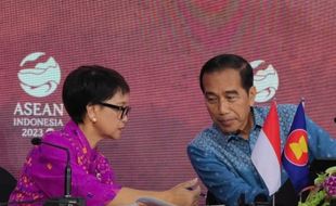 Tutup KTT ASEAN, Presiden Jokowi Harap Myanmar Selesaikan Konflik Internal