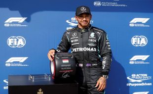 Lewis Hamilton Bersiap Jadi Bintang Film jika Pensiun dari Formula 1