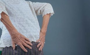 Osteoporosis Lebih Sering Dialami Perempuan, Begini Cara Pencegahannya