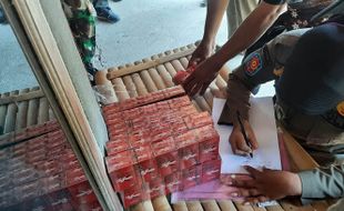 Jual 1.920 Batang Rokok Ilegal, Peternak Burung di Klaten Didenda Rp3,8 Juta