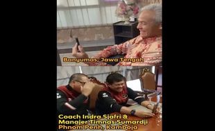 Viral! Ganjar Video Call dengan Pelatih Indra Sjafri, Netizen: "Ganggu" Timnas