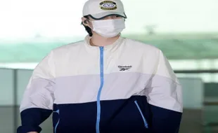 Suga BTS Tiba di Jakarta Bikin Heboh Warganet