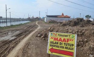 Pembangunan Sheet Pile Tambaklorok Molor, Ketua RW Ungkap Penyebabnya