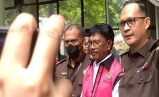 Sedih Johnny G Plate Diborgol, Surya Paloh: Dia Menteri, Itu Terlalu Mahal