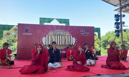 Tim Hadrah PDIP Laweyan Solo Juara I Lomba Hadrah HUT ke-50 PDIP