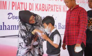 Ultah Ke-46, Bupati Klaten Sri Mulyani Santuni 100 Anak Yatim akibat Covid-19