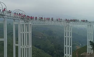 Wah! Kafe Pesawat akan Dibangun di Jembatan Kaca Kemuning Sky Hills Karanganyar