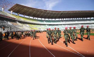 Amankan Laga Timnas Indonesia Vs Palestina, Aparat Gabungan Sisir Stadion GBT