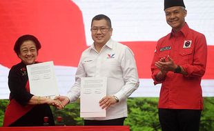 Momen Perindo dan PDIP Teken Kerja Sama Politik Usung Ganjar di Pilpres 2024