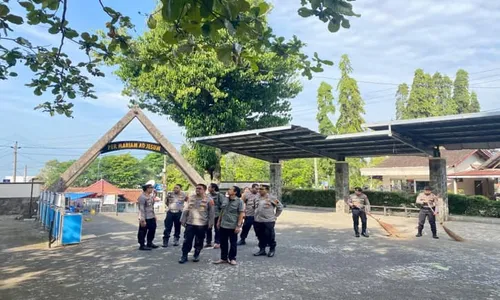 Bakti Religi HUT Bhayangkara, Polres Semarang Revitalisasi Gua Maria Ambarawa