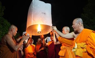 Menteri BUMN: Jaga Aspek Spiritual Candi Borobudur Jangan sampai Hilang