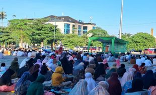 Ribuan Warga Muhammadiyah Salat Iduladha di Mangkunegaran Solo