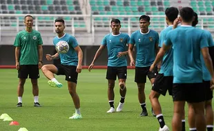 Latihan Pemain Timnas Indonesia Jelang Laga FIFA Matchday Lawan Palestina