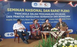 Jadi Rebutan, MDGB PTNBH Soroti Pemberian Gelar Profesor Kehormatan