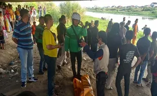 Ada Tali Pusar, Bayi Terapung di Sungai BKT Semarang Diduga Baru Lahir