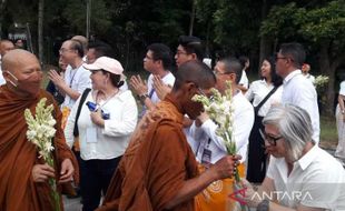 Tiba di Candi Borobudur, 32 Biksu dari Thailand Langsung Lakukan Peribadatan