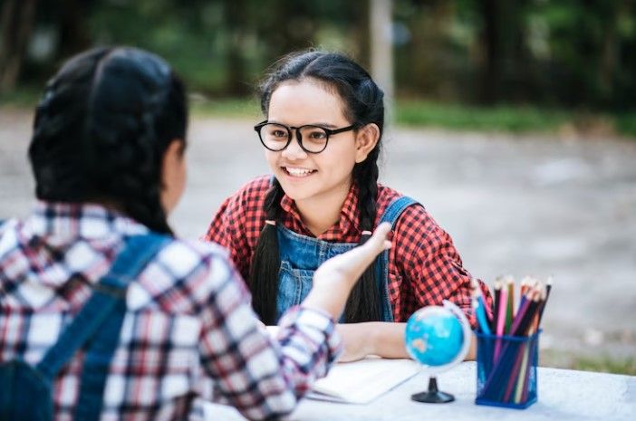 Biar Tak Punah, Bahasa Jawa Ditantang Tampil Kekinian di Medsos