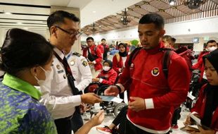 Dukung Kontingen ASEAN Para Games ke Kamboja, Imigrasi Beri Layanan Ramah HAM