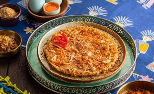 Kerak Telur Omelet Asli Betawi, dari Coba-Coba Jadi Kesukaan Kaum Elite