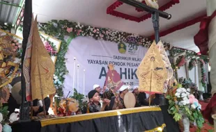 Wah! Wayang-Hadrah Berkolaborasi Meriahkan Milad Ke-20 Ponpes Al Hikam Boyolali