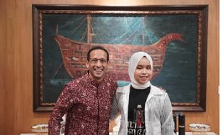 Mendikbudristek Nadiem Makarim Beri Beasiswa Putri Ariani ke Kampus Impian