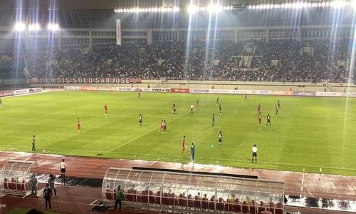 Persis Solo Vs Jeonbuk: Suroto Linggis Bikin Stadion Manahan Lebih Hidup