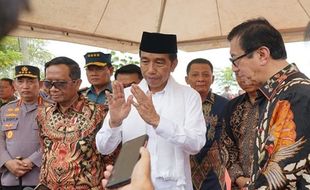 Presiden Jokowi Izinkan Menkopolhukam Mahfud Md jadi Cawapres Ganjar Pranowo