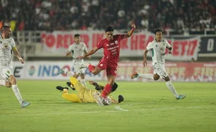 Sempat Unggul 3 Gol Persis Solo Kalah dari Persebaya, Tiga Laga Belum Menang