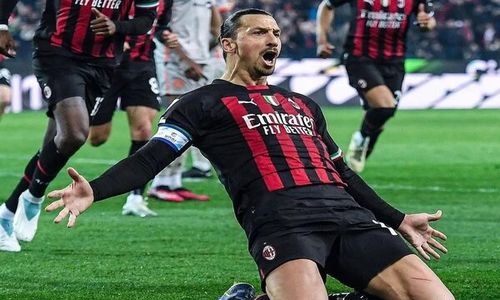 Dikenal Garang, Zlatan Ibrahimovic Nangis saat Memutuskan Pensiun