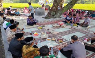 Warga 2 RT di Sragen Gelar Sarapan Geden di Petilasan Joko Tingkir