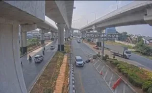 Viral Pemobil Sengaja Tabrak Pemotor sampai Tewas di Pintu Masuk Tol Cakung