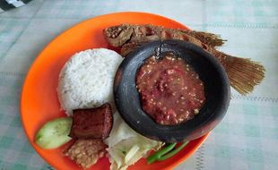 Nasi Tempong, Pedasnya Kuliner Khas Banyuwangi