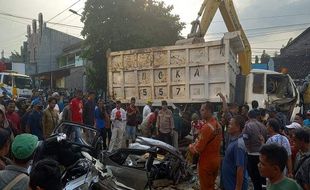 Terkuak! Sebelum Timpa Mobil Agya di Ngaliyan Semarang, Truk Tabrak 2 Mobil