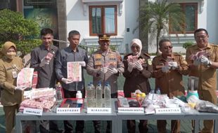 Kejari Sukoharjo Musnahkan Upal Rp877,5 Juta yang Dibuat di Dekat Rumdin Bupati