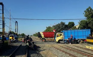 Marak Kasus Kecelakaan, Warga Solo Masih Percaya Kereta Api Aman dan Nyaman