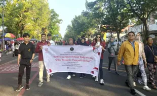 Meriahkan Hari Lahir Pancasila, Prodi S1 Hukum UDB Gelar Jalan Sehat di CFD