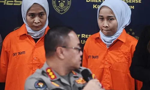 Polisi Tunjukkan Wajah Si Kembar Rihana-Rihani Tersangka Penipuan PO Iphone