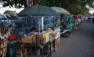 Revitalisasi Alun-alun Keraton Solo, Ribuan Pedagang Akan Dipindah Sementara