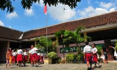 Disdik Solo Gabung 19 SD pada 2024 demi Cegah Kekurangan Murid, Ini Daftarnya