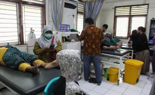 Keracunan Usai Santap Daging Kurban, 19 Warga Surabaya Masih Dirawat di RS