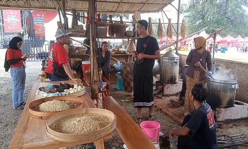 Ada Langganan Jokowi, Festival Kuliner Legendaris Resmi Dibuka 2 Hari di Solo