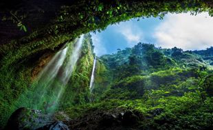 Tingginya Capai 200 Meter, Madakaripura Jadi Air Terjun Tertinggi di Pulau Jawa